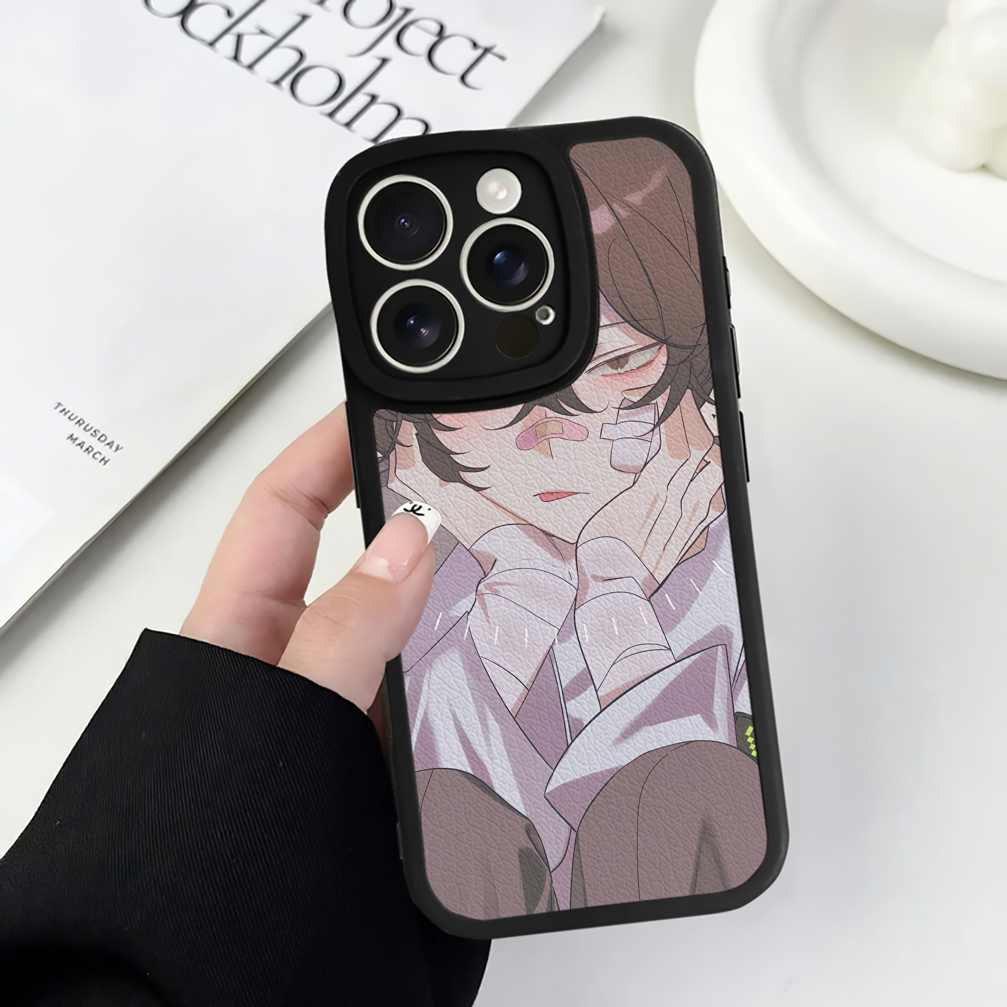 （画像用） 文豪ストレイドッグス Bungo Stray Dogs 【iPhone 16シリーズ対応】シリコンスマホケース（レザー調） 材質：シリコン